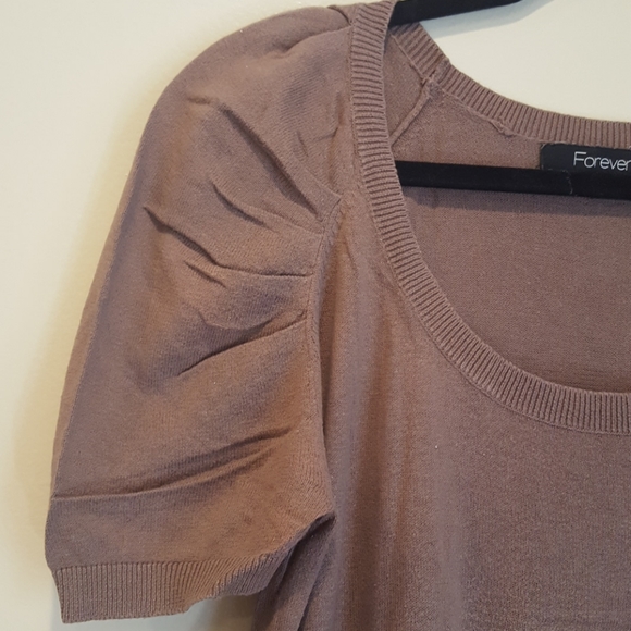 Forever 21 Knitted Tops - Picture 2 of 3